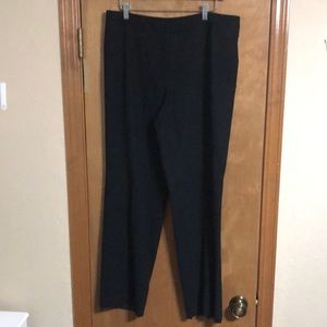 Black Pants with No Pockets